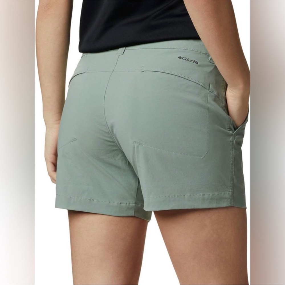 Columbia Women’s Green Saturday Trail Shorts 5” Inseam Omni-Shield Sz 14 RN69724 - Picture 2 of 11